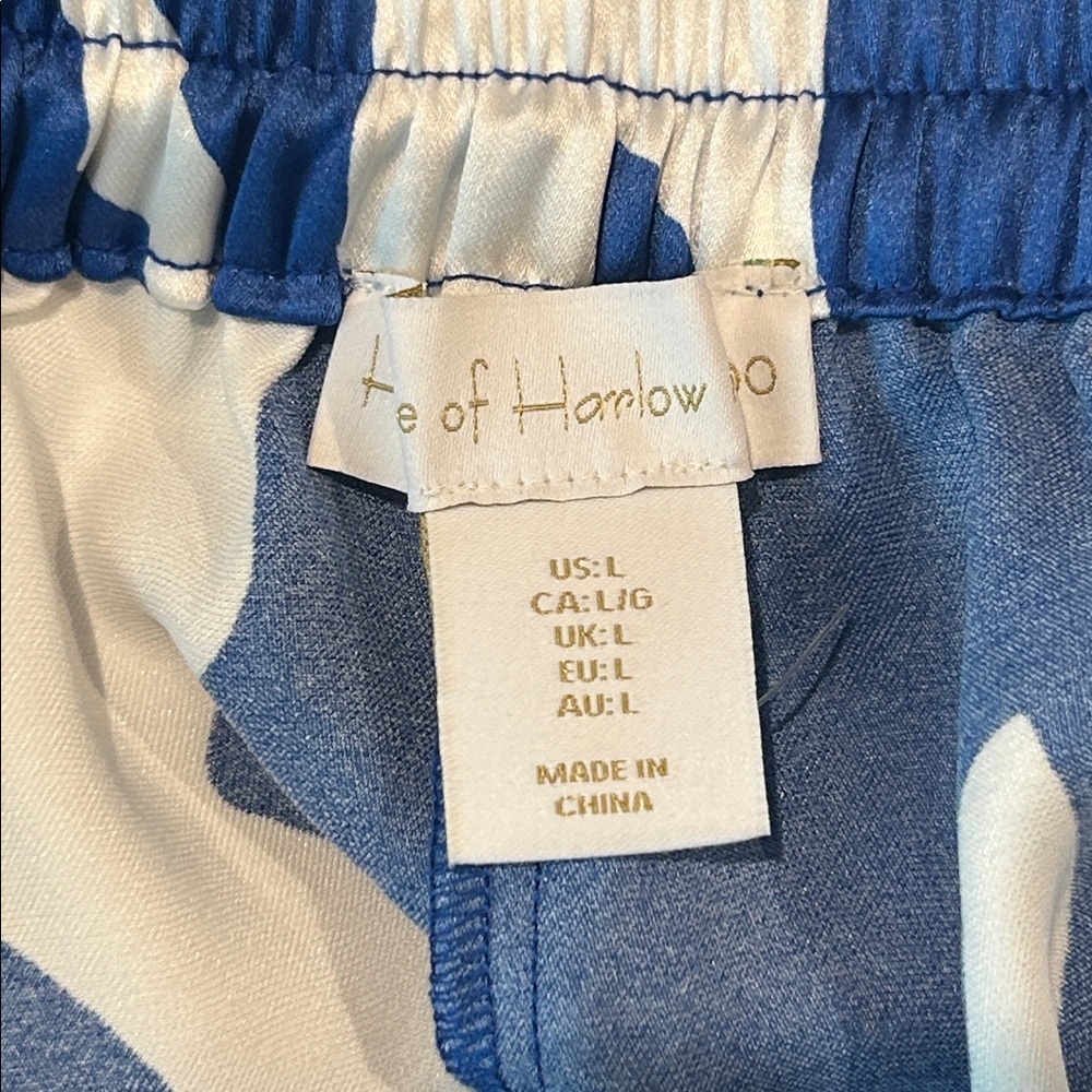 House of Harlow blue white floral wide leg satin pants size large - Picture 9 of 10